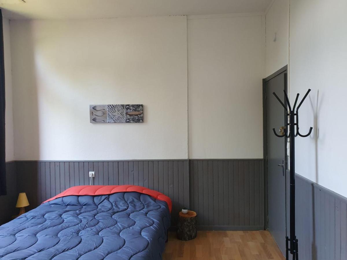 Camping Des 2 Rives- Chambres Etang-sur-Arroux Eksteriør billede